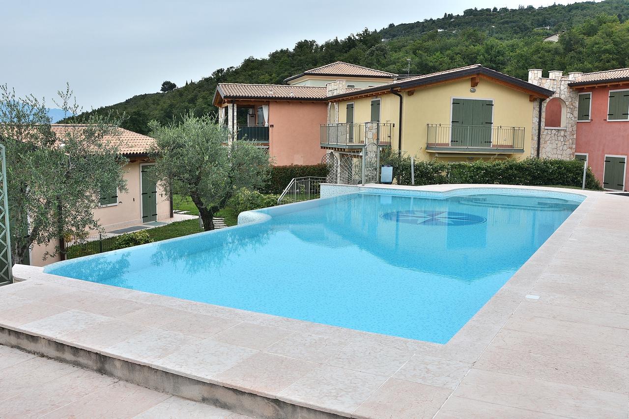 Residenza Alle Torri With Pool Torri Del Benaco Eksteriør bilde