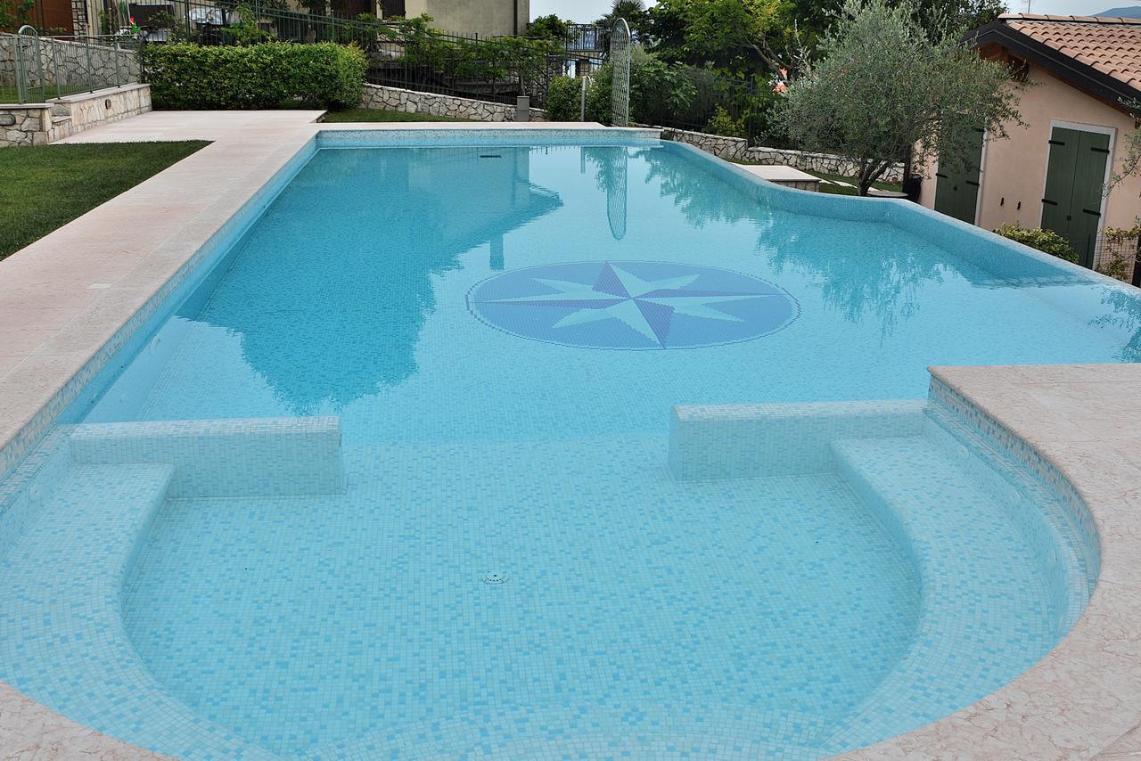 Residenza Alle Torri With Pool Torri Del Benaco Eksteriør bilde